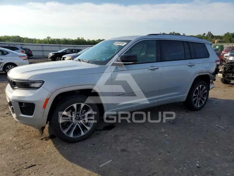 2021 Jeep CHEROKEE photo