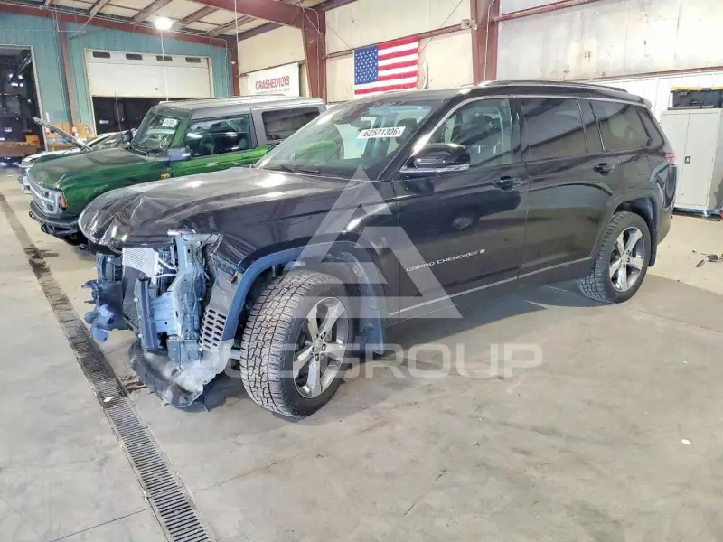 2021 Jeep CHEROKEE photo