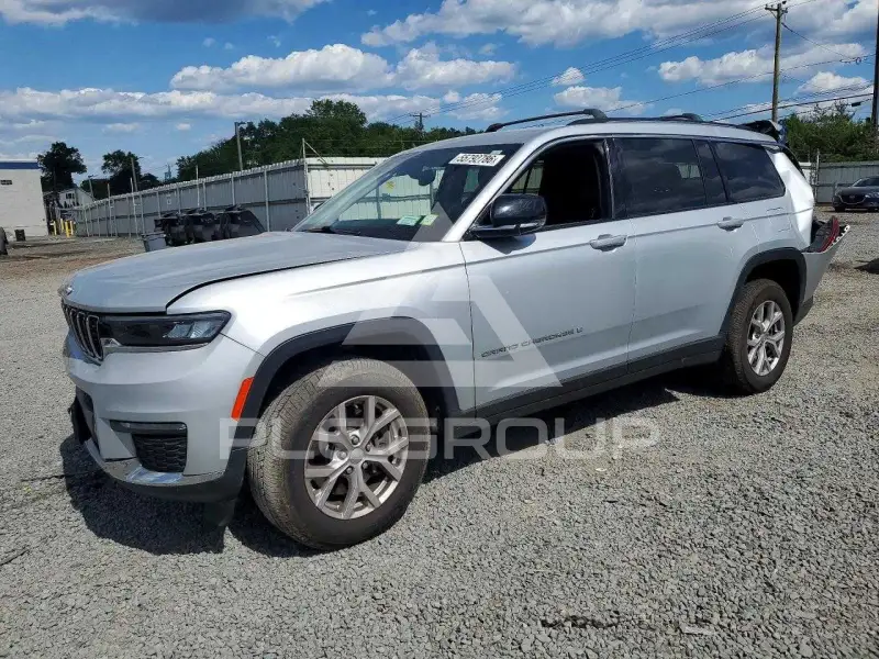 2021 Jeep CHEROKEE photo
