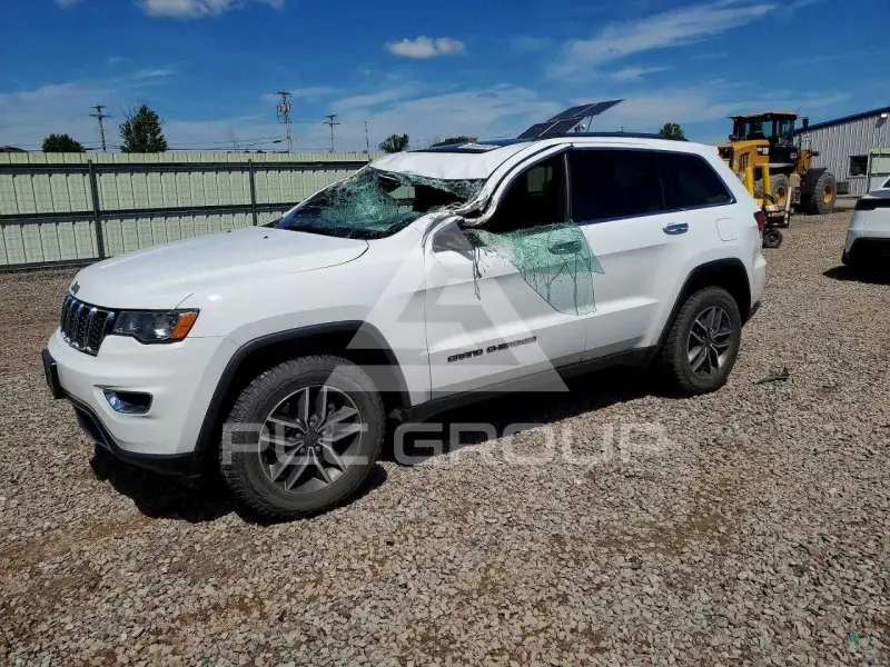 2021 Jeep CHEROKEE photo