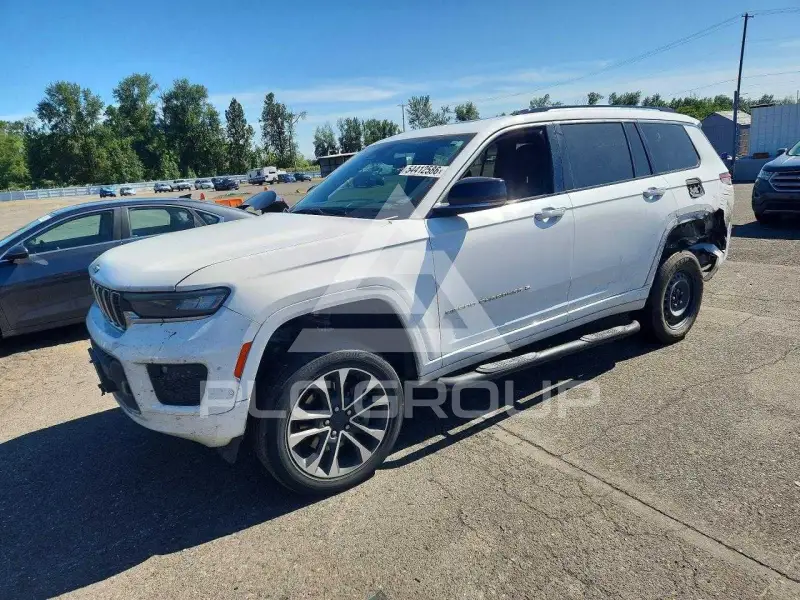 2021 Jeep CHEROKEE photo