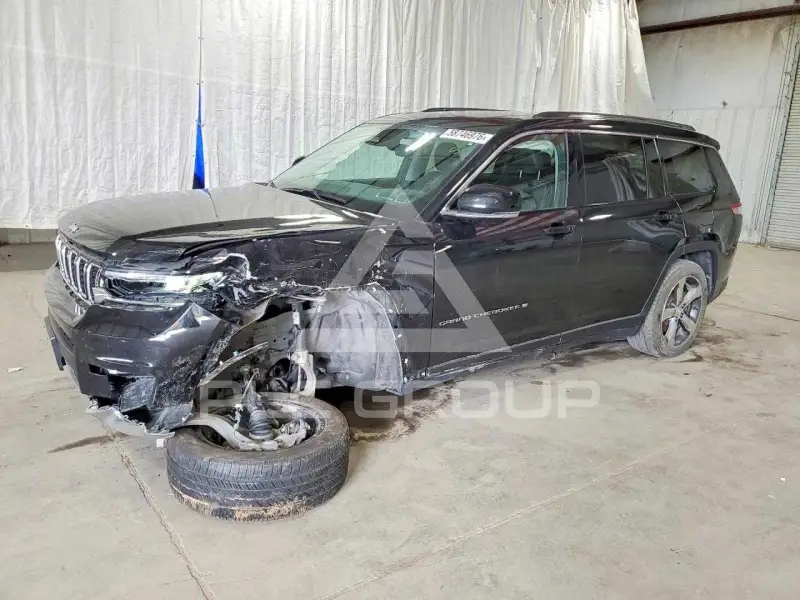 2021 Jeep CHEROKEE photo