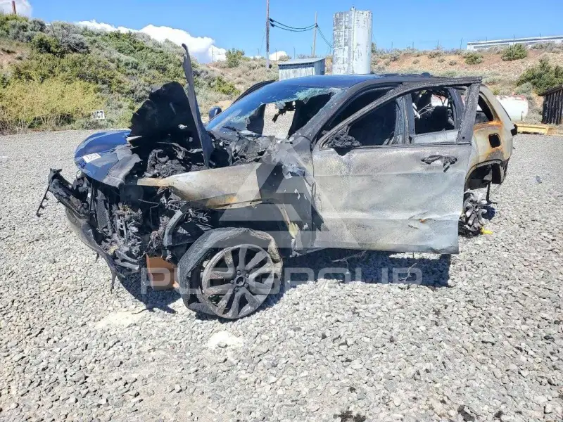 2021 Jeep CHEROKEE photo