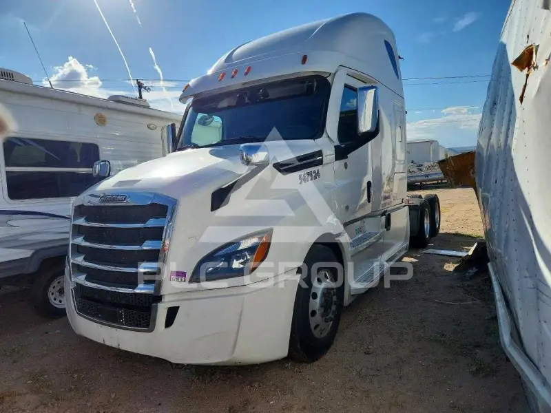 2021 Freightliner All Other фото
