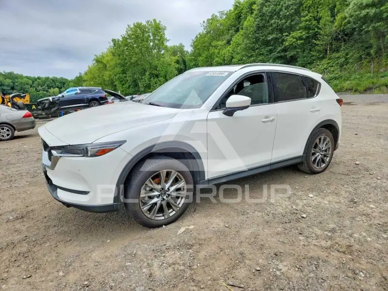 2021 Mazda CX-5 photo