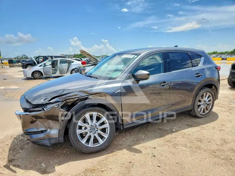 2021 Mazda CX-5 photo