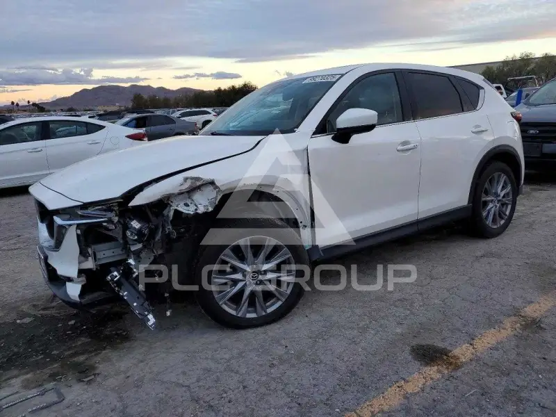 2021 Mazda CX-5 photo