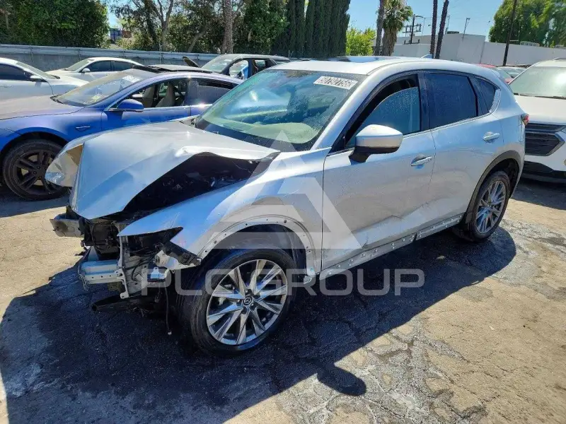 2021 Mazda CX-5 фото