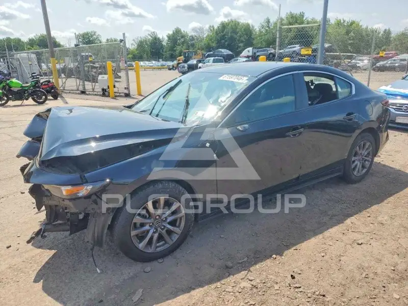 2021 Mazda 3 фото