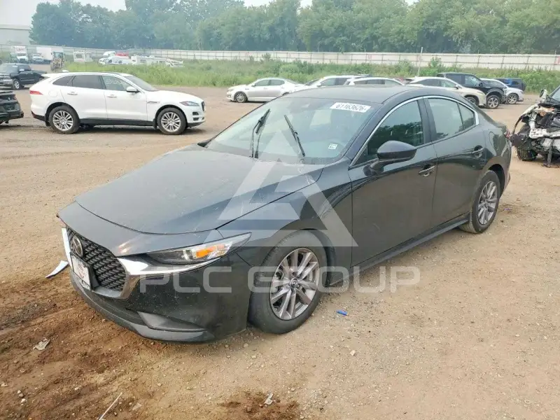 2021 Mazda 3 photo