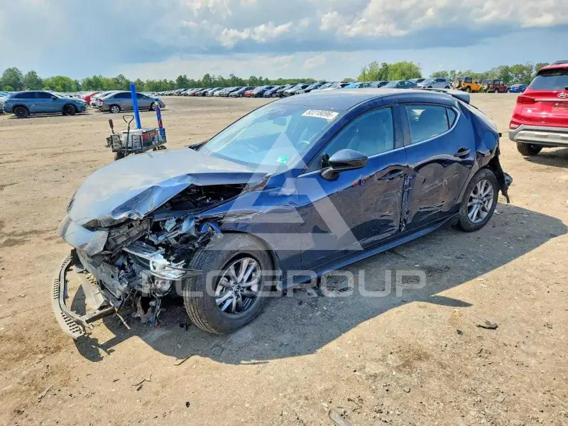 2021 Mazda 3 фото