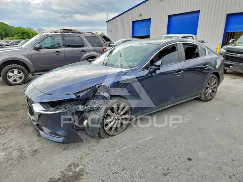 2021 Mazda 3 фото