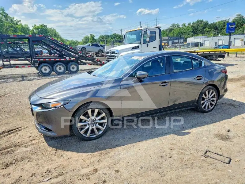 2021 Mazda 3 фото