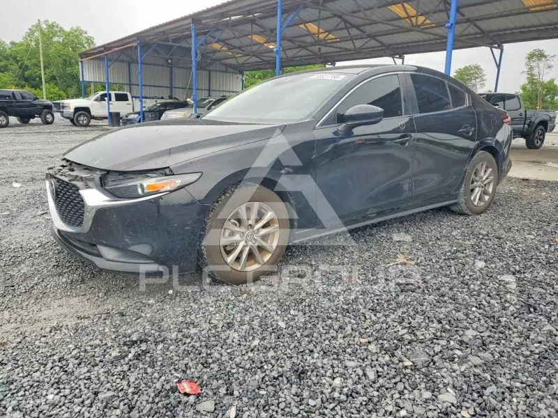 2021 Mazda 3 photo