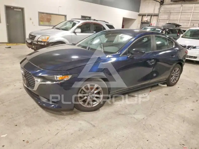 2021 Mazda 3 photo