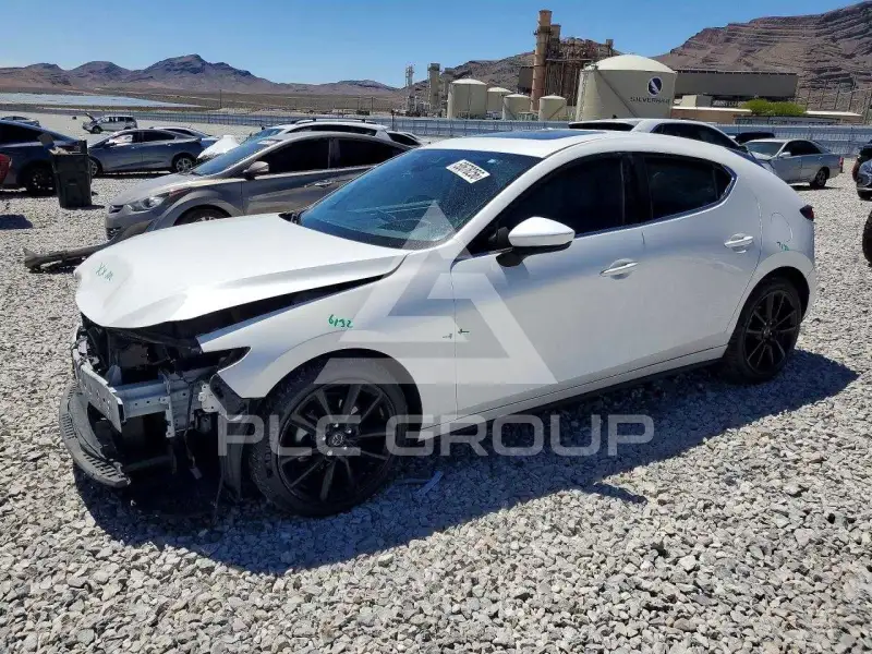 2021 Mazda 3 фото