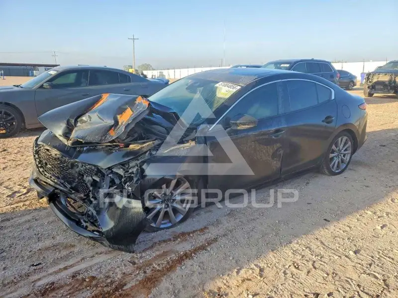 2021 Mazda 3 photo