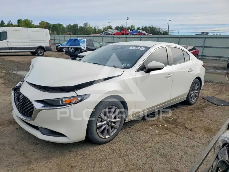 2021 Mazda 3 фото