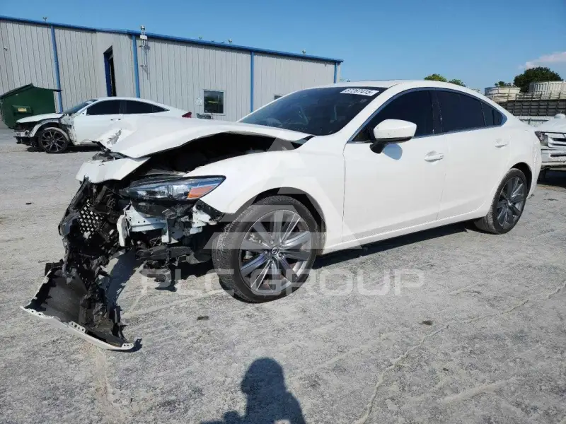2021 Mazda 6 photo