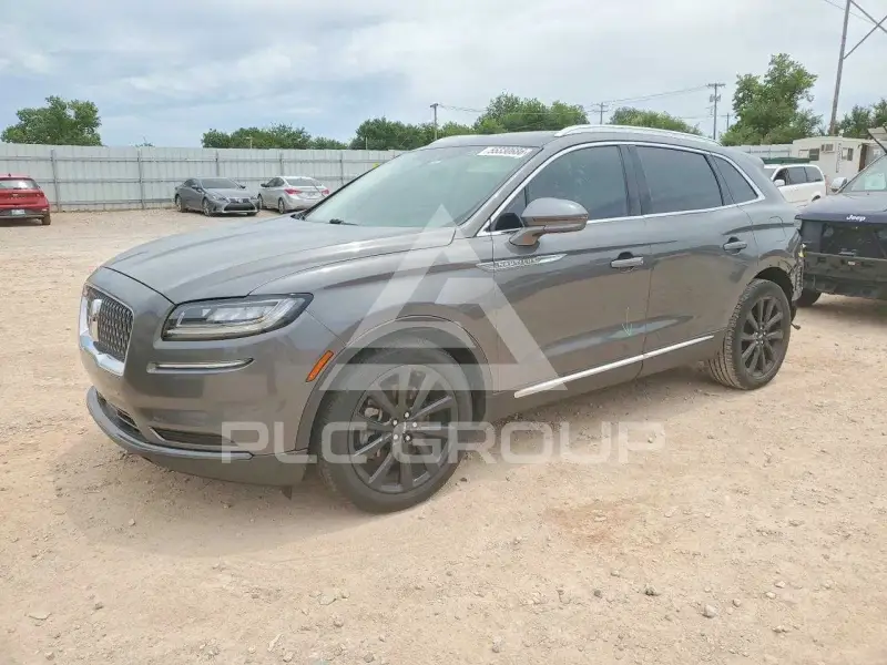 2021 Lincoln NAUTILUS photo