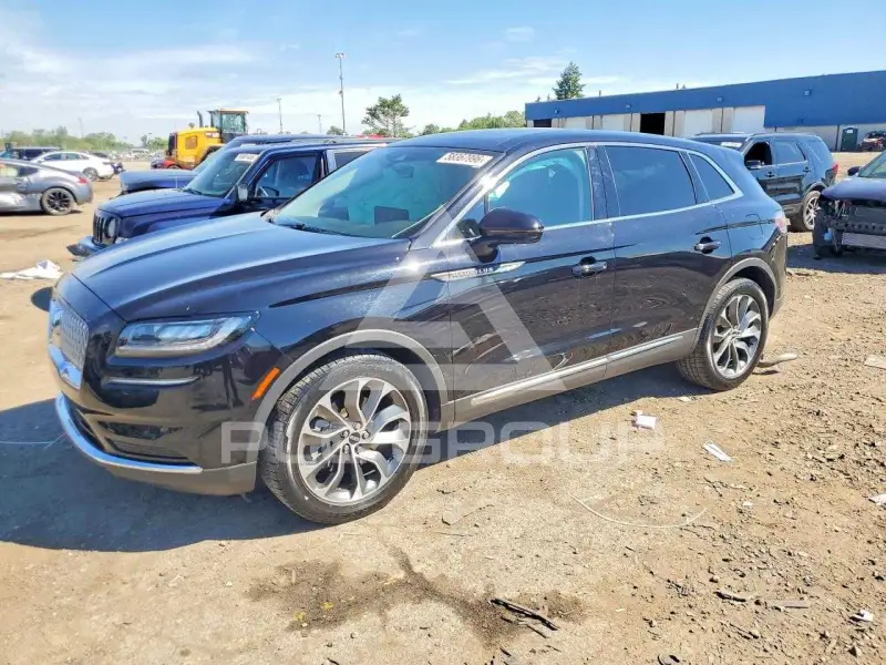 2021 Lincoln NAUTILUS photo