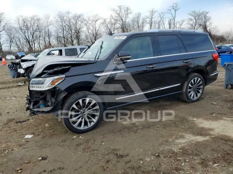 2021 Lincoln NAVIGATOR photo