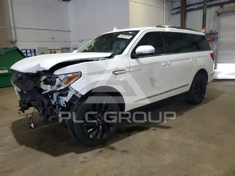 2021 Lincoln NAVIGATOR photo
