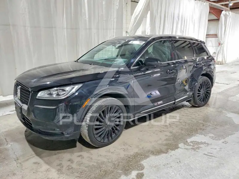 2021 Lincoln CORSAIR photo