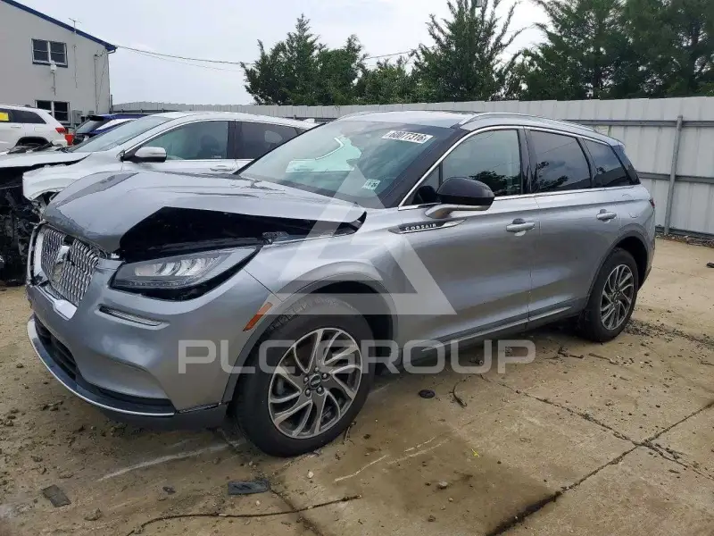 2021 Lincoln CORSAIR photo