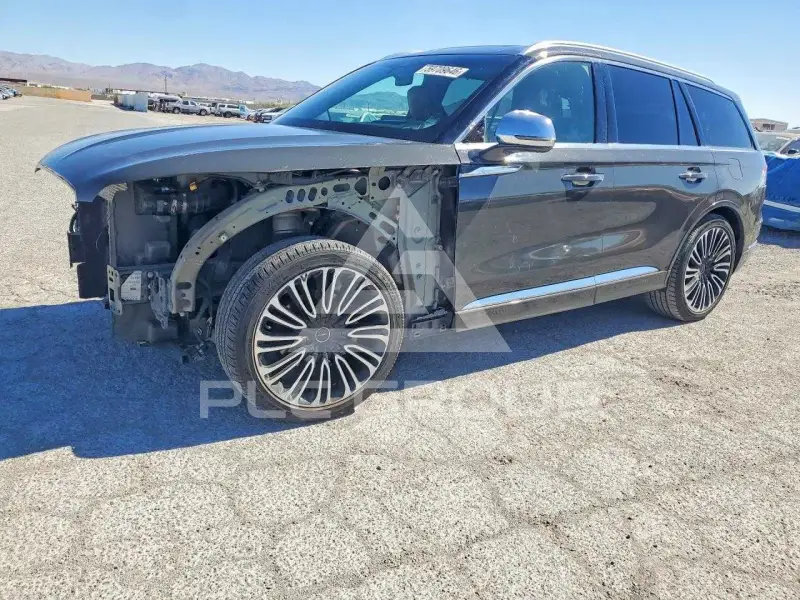 2021 Lincoln AVIATOR photo