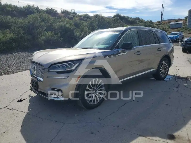 2021 Lincoln AVIATOR photo