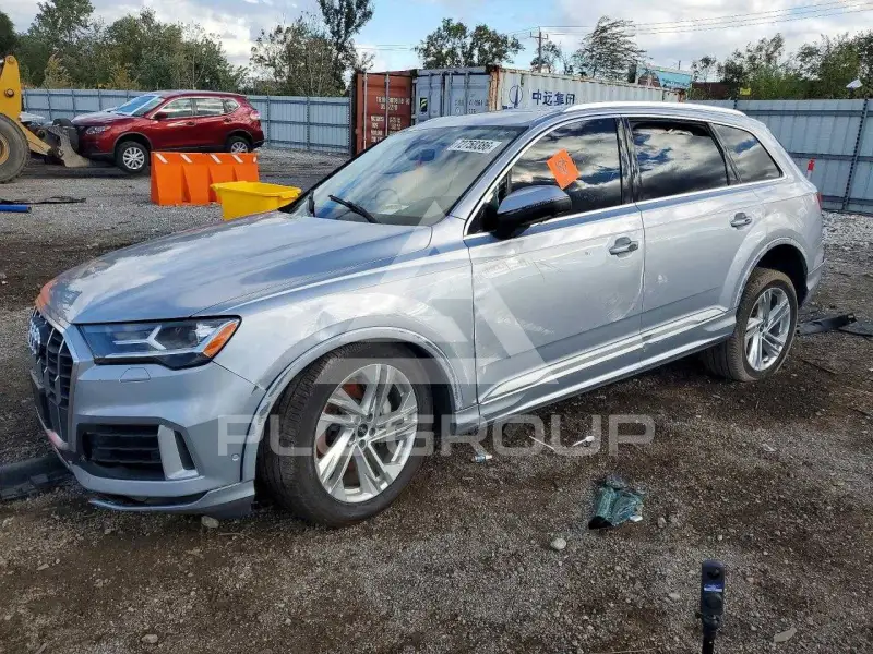 2021 Audi Q7 фото
