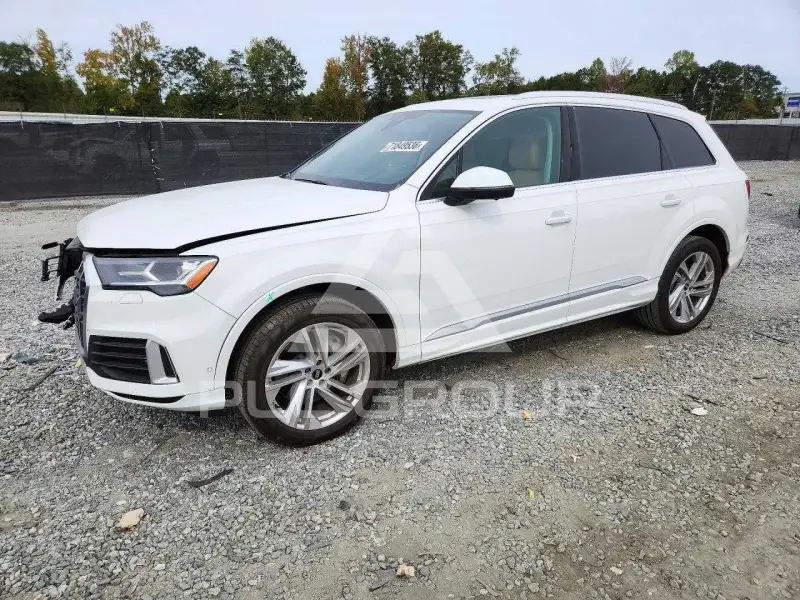 2021 Audi Q7 фото