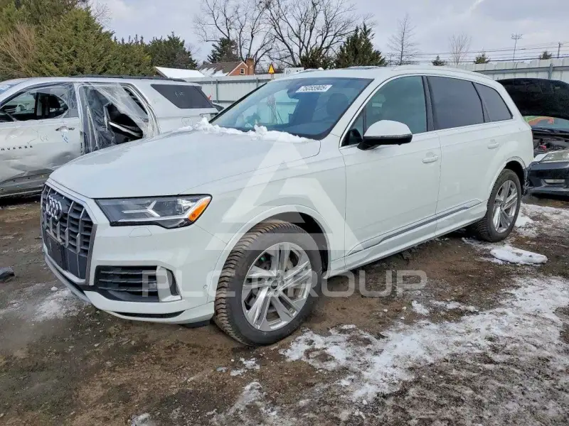 2021 Audi Q7 photo