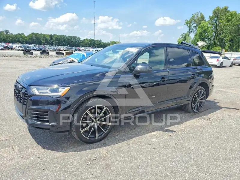 2021 Audi Q7 фото