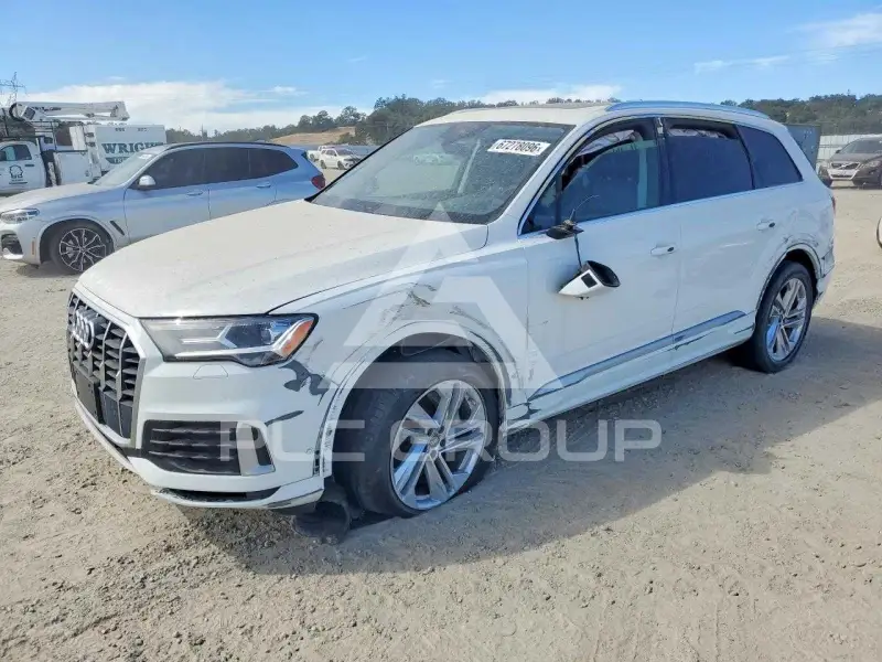2021 Audi Q7 фото