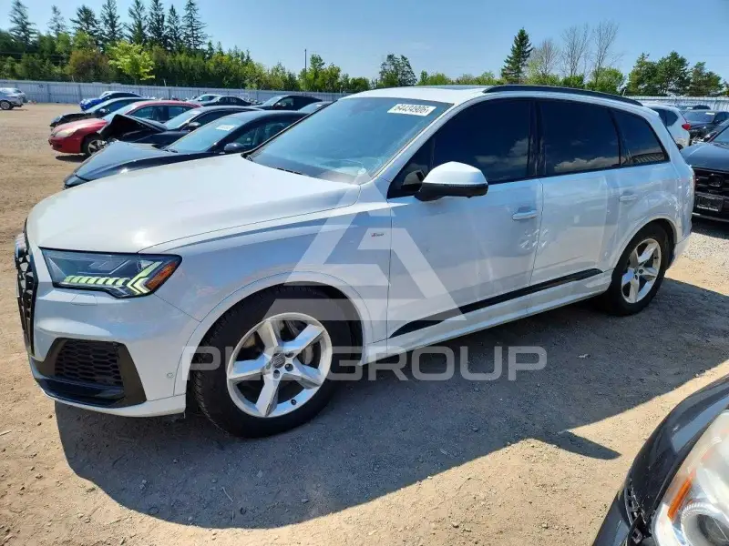 2021 Audi Q7 photo