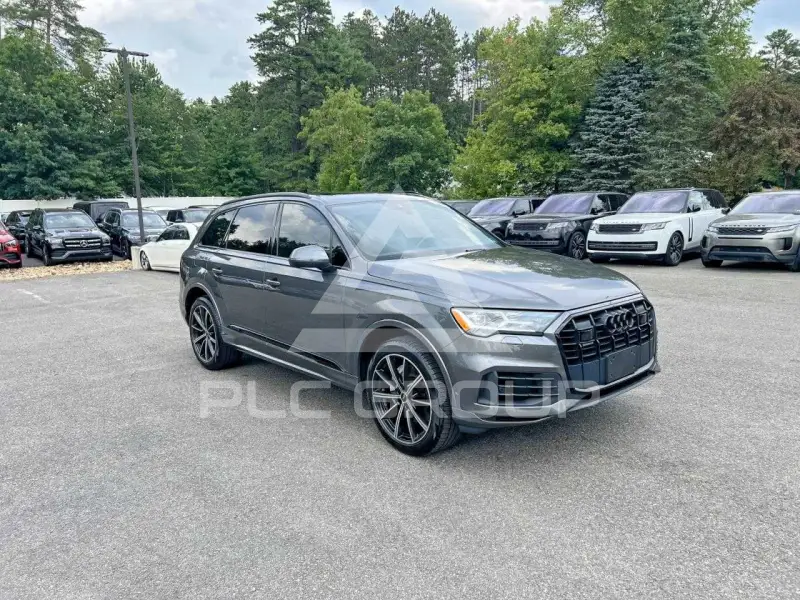 2021 Audi Q7 photo