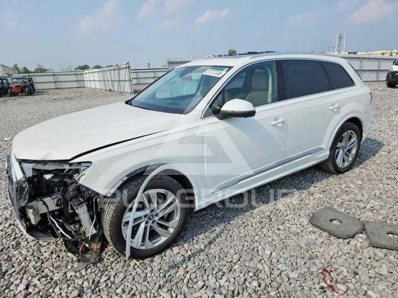 2021 Audi Q7 фото