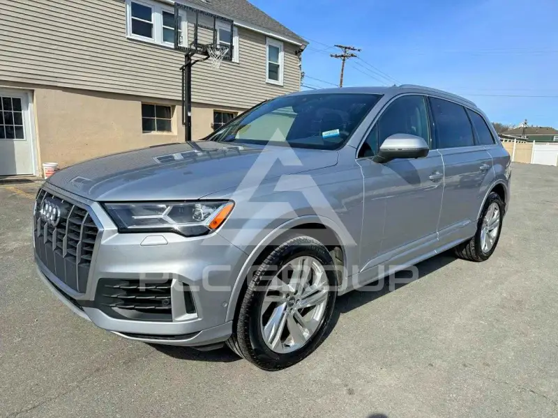 2021 Audi Q7 photo