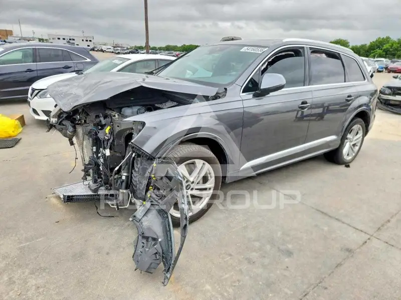 2021 Audi Q7 фото