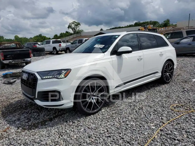 2021 Audi Q7 photo