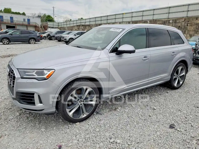 2021 Audi Q7 photo