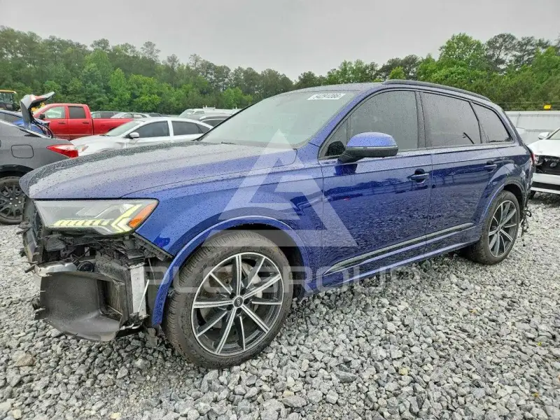 2021 Audi Q7 photo