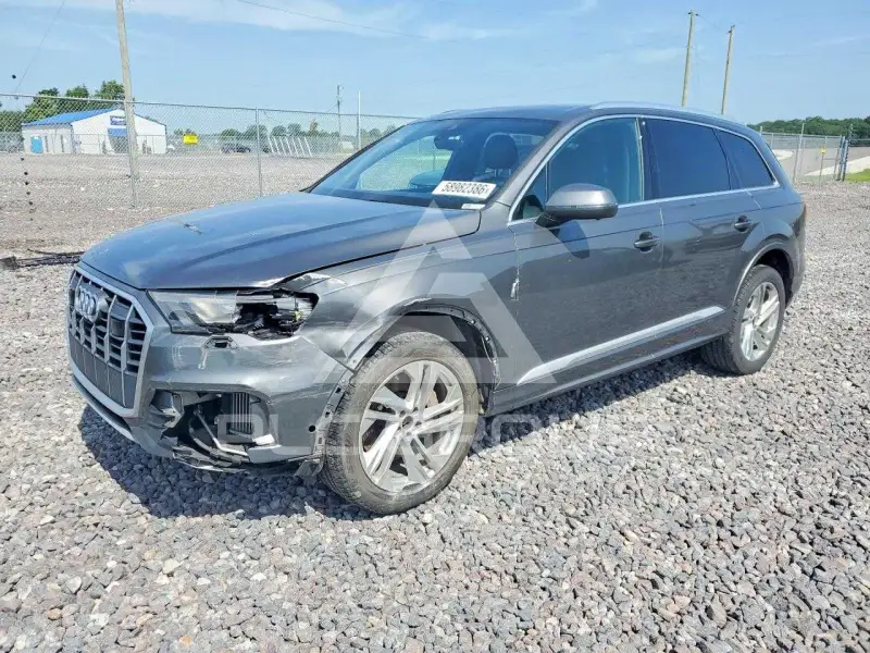 2021 Audi Q7 photo