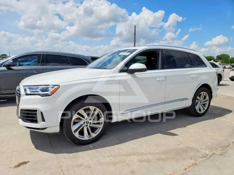 2021 Audi Q7 фото