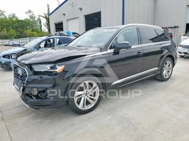 2021 Audi Q7 photo