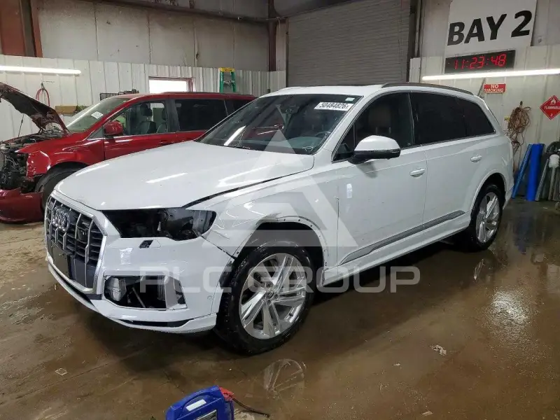 2021 Audi Q7 photo