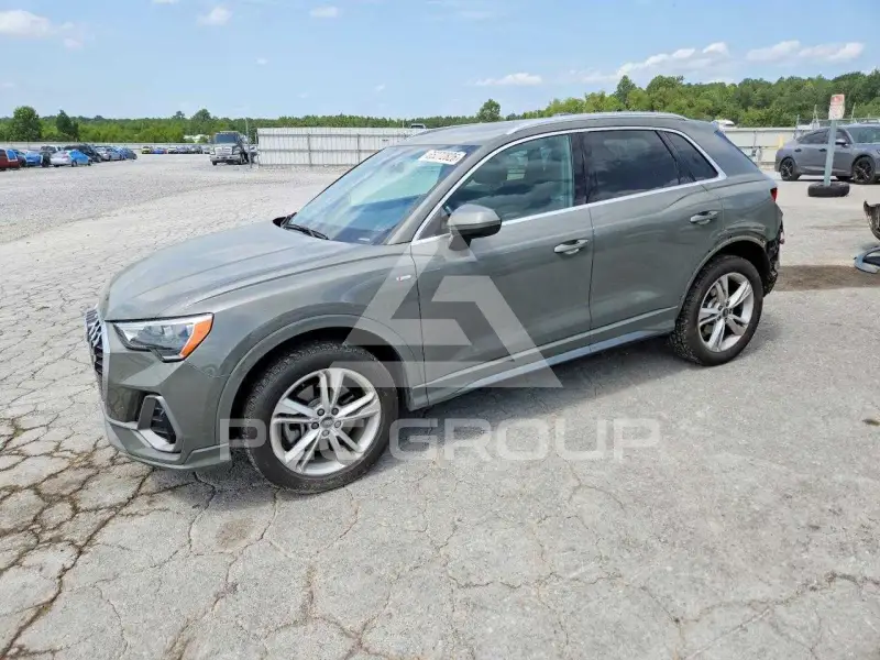 2021 Audi Q3 фото