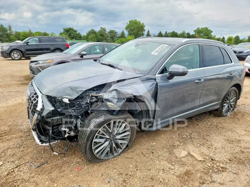 2021 Audi Q3 фото